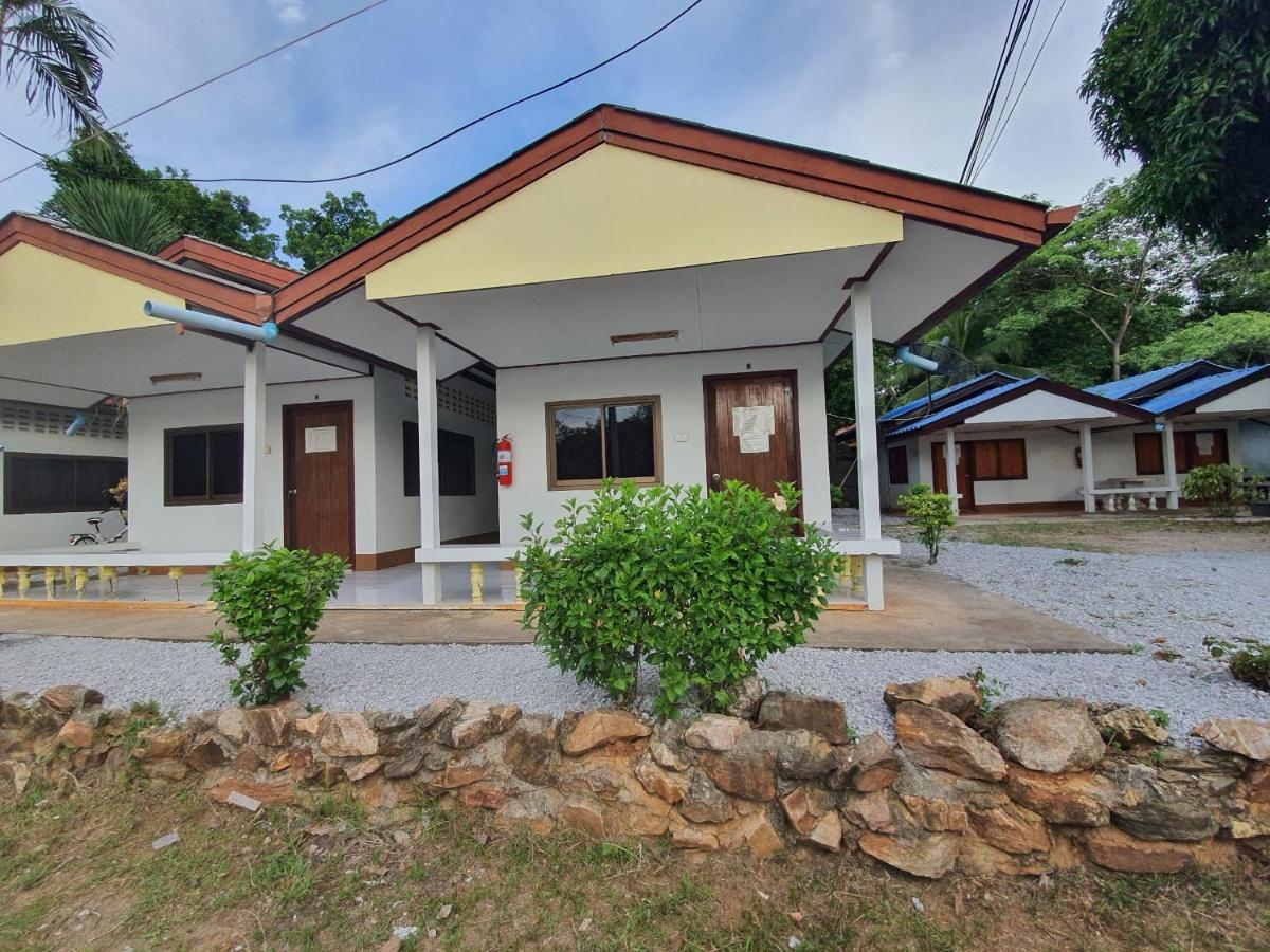 Pineapple Resort Ban Huai Thalaeng Phan ภายนอก รูปภาพ